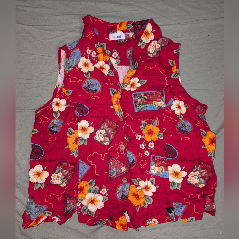 Vintage Ms Lee Hawaiian Style Sleeveless Blouse Red